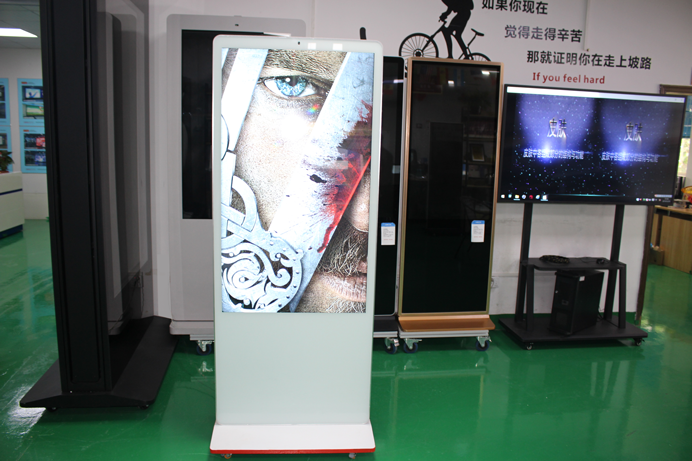 雅迅达量子点广告机