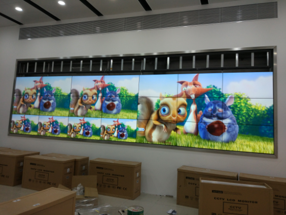 雅迅达55寸液晶拼接墙案例2