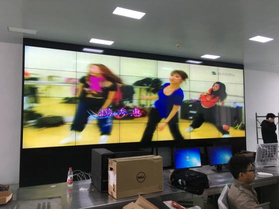 雅迅达液晶拼接屏案例