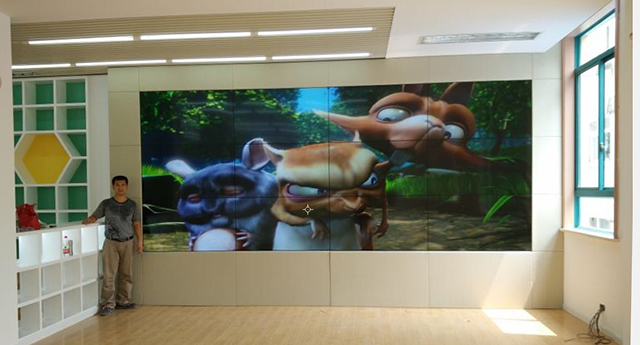 雅迅达液晶拼接屏案例