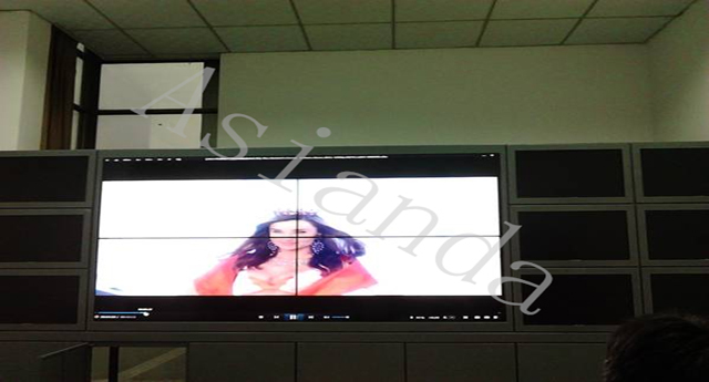 雅迅达液晶拼接屏厂家