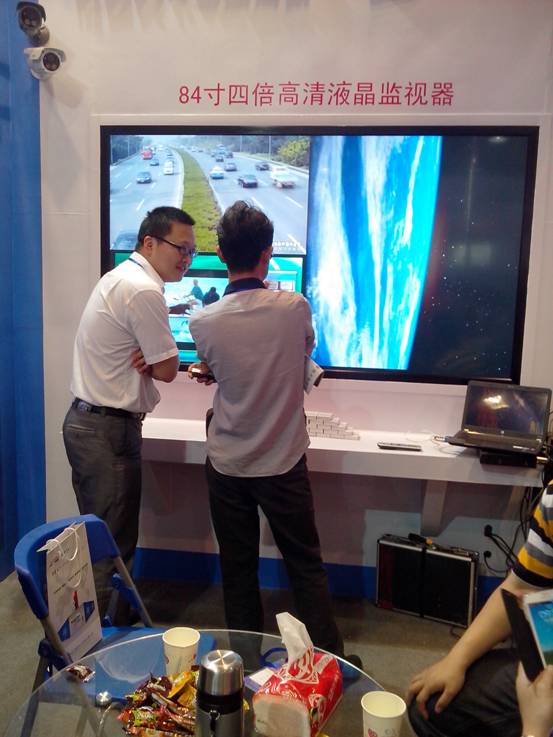 魅力长沙 风采依旧——雅迅达屏显天下84寸监视器惊艳亮相