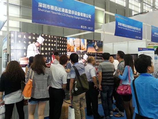  55寸拼接吸引众多目光